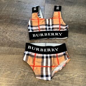 Burberry kids suit